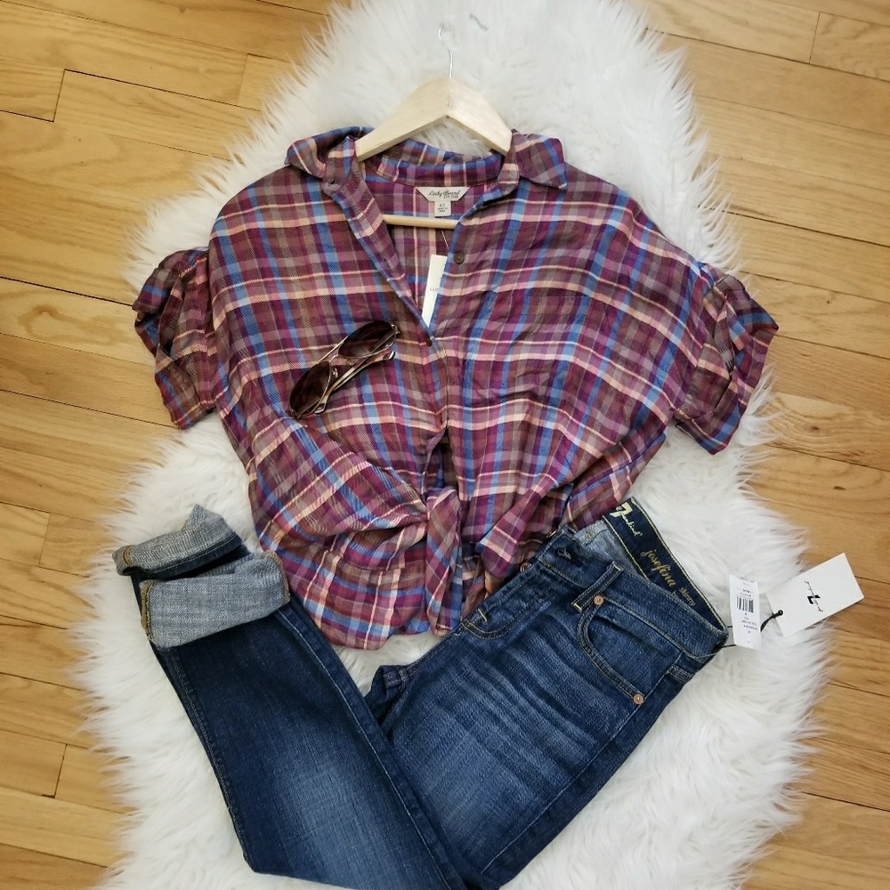 Plaid Short Sleeves Button down Shirt Size XSmall